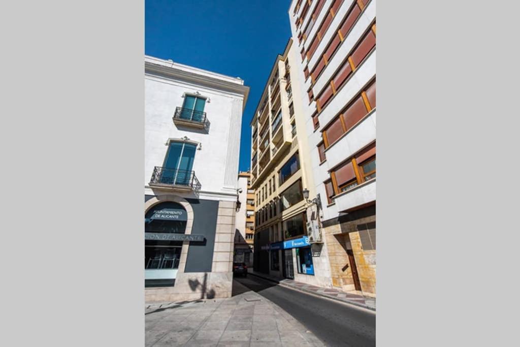 Sea View Central Beach Alicante Luaran gambar