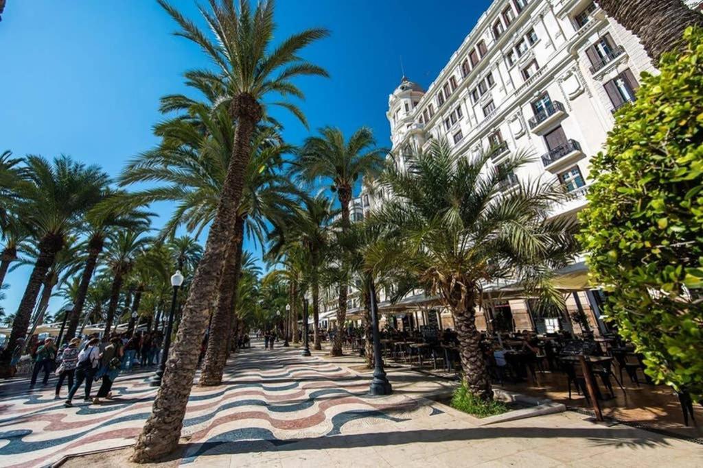 Sea View Central Beach Alicante Luaran gambar